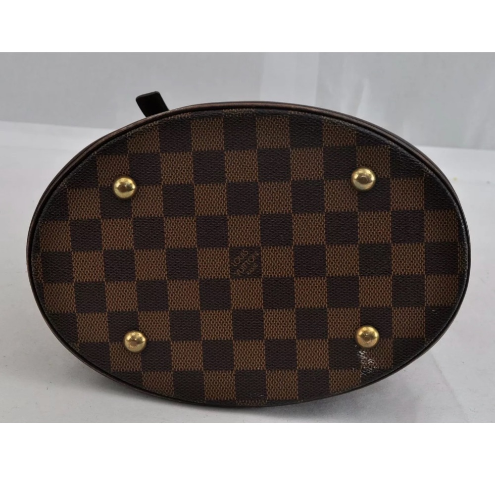 Louis Vuitton Damier Marais Bucket Shoulder Bag - Picture 4 of 8